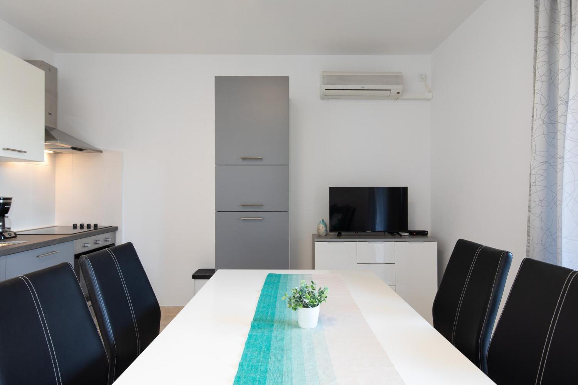 Tom'S House Njivice 아파트 외부 사진